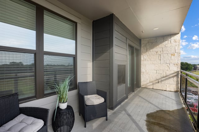 17990 West Lake Drive_2_024