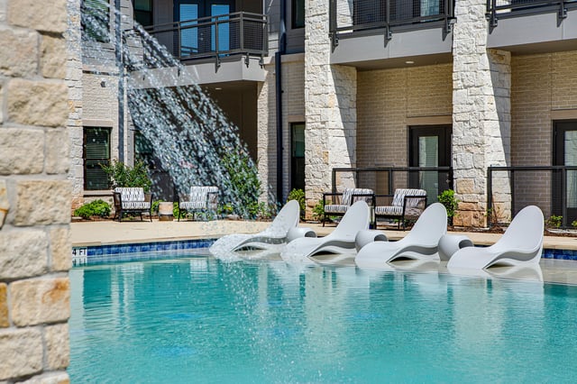 Fountainwood_Pool-Waterfall